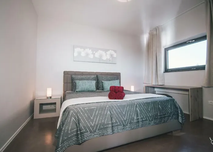 Vila Sunrise Sea View Premantura