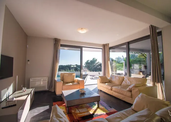 Vila Sunrise Sea View Premantura