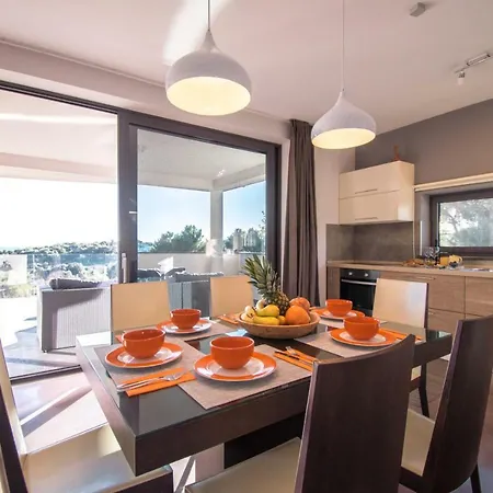 Sunrise Sea View Villa *